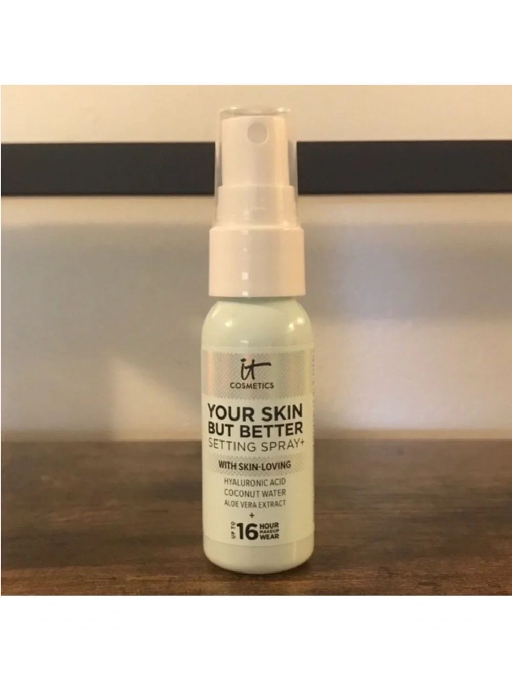 it Cosmetics Mini Your Skin But Better Setting Spray + Hydrating Mist Duo